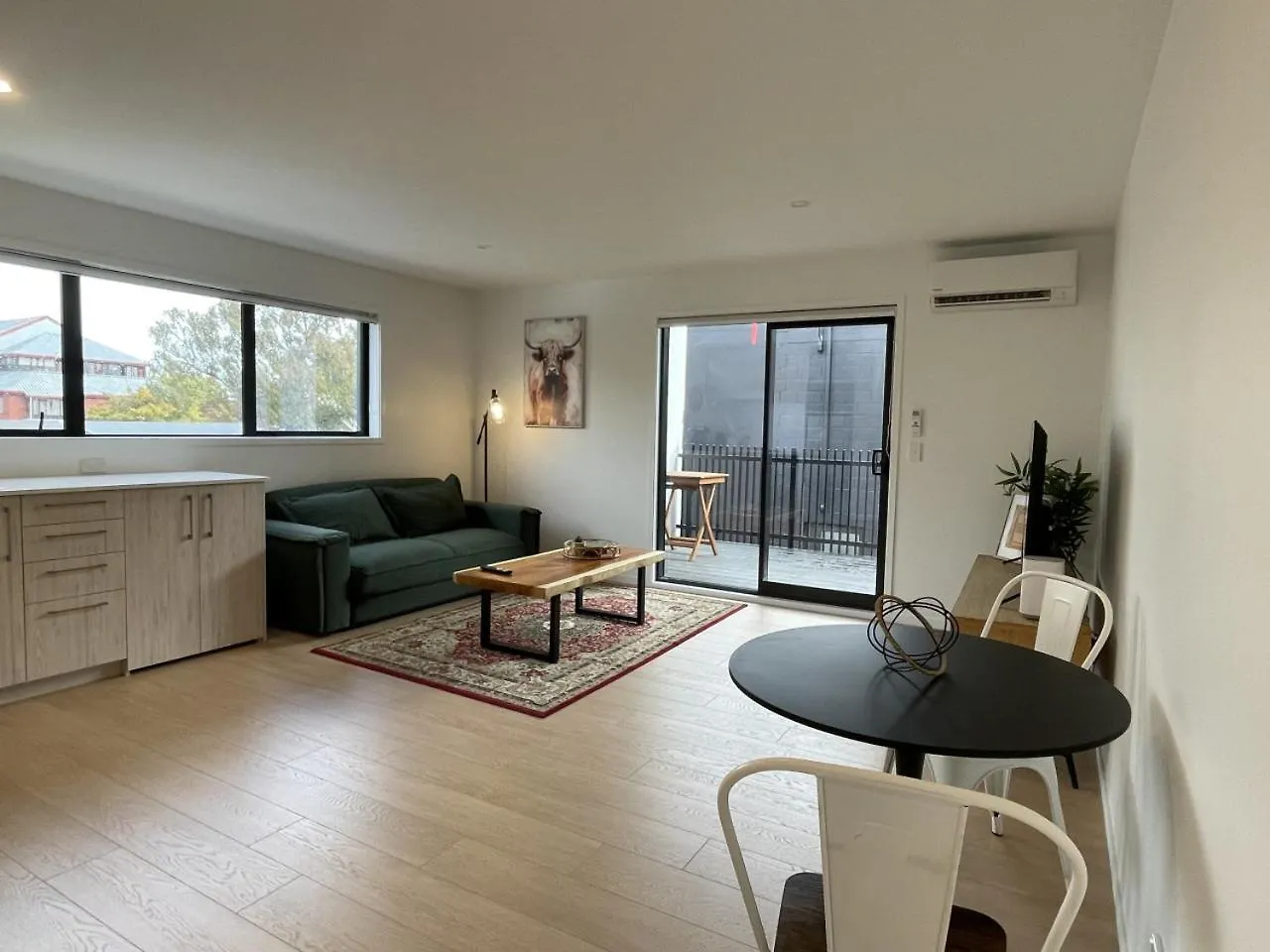 Relaxing Cbd Getaway Apartment Christchurch