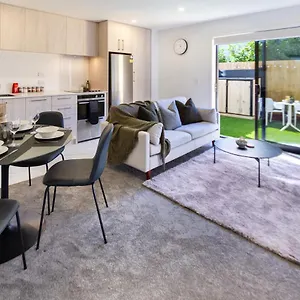The City's Kept Secret 2 Bed 2 Bath Apartment